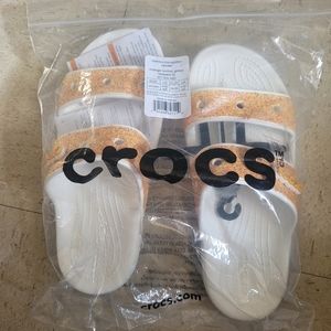 NWT CROCS